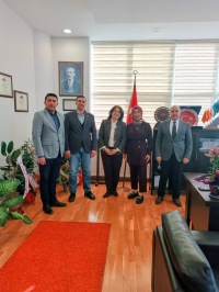 Eğitim Bir-Sen 2 No’lu Şube Yönetiminden Dekanımız Prof. Dr. Ayfer Şahin’e Hayırlı Olsun Ziyareti