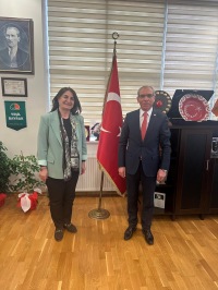 Millî Eğitim Bakanlığı Başmüfettişi Talip Kaban’dan Dekanımız Prof. Dr. Ayfer Şahin’e Hayırlı Olsun Ziyareti